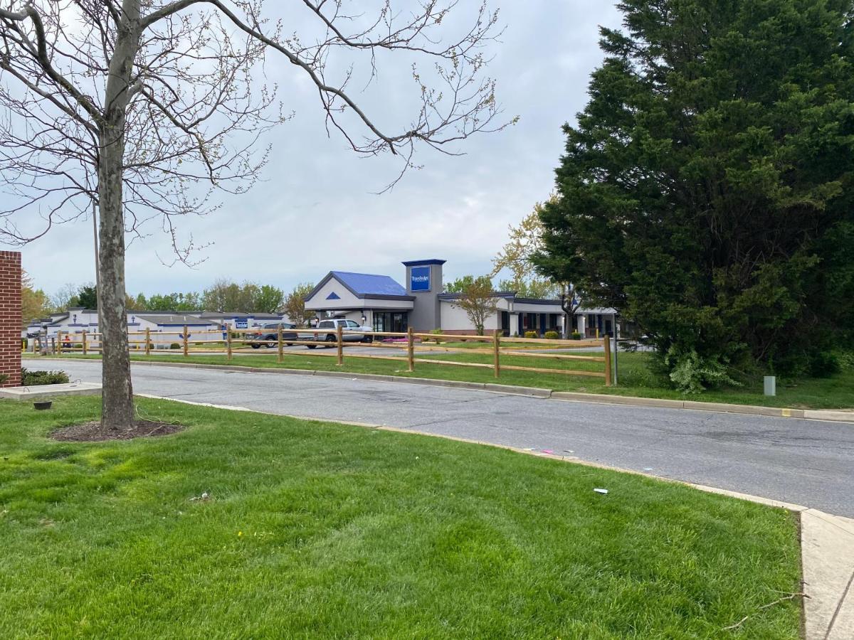 Travelodge By Wyndham Laurel Ft Meade Near Nsa Exterior foto