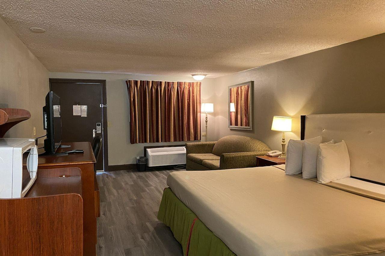 Travelodge By Wyndham Laurel Ft Meade Near Nsa Exterior foto
